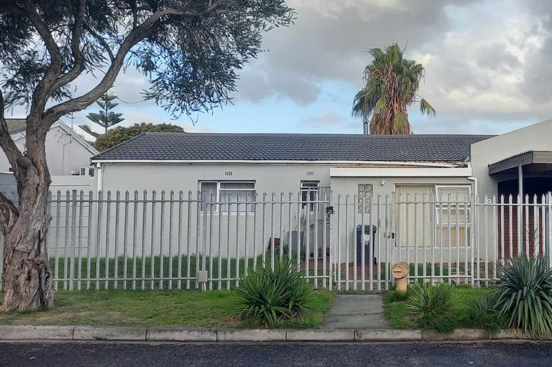 3 Bedroom Property for Sale in Bellville Western Cape